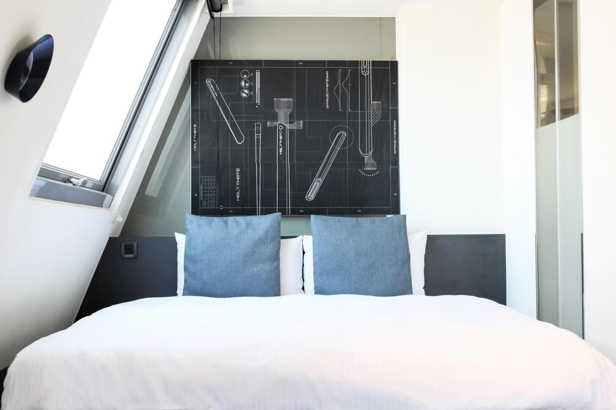 Check Inn Taichung Liming Ngoại thất bức ảnh