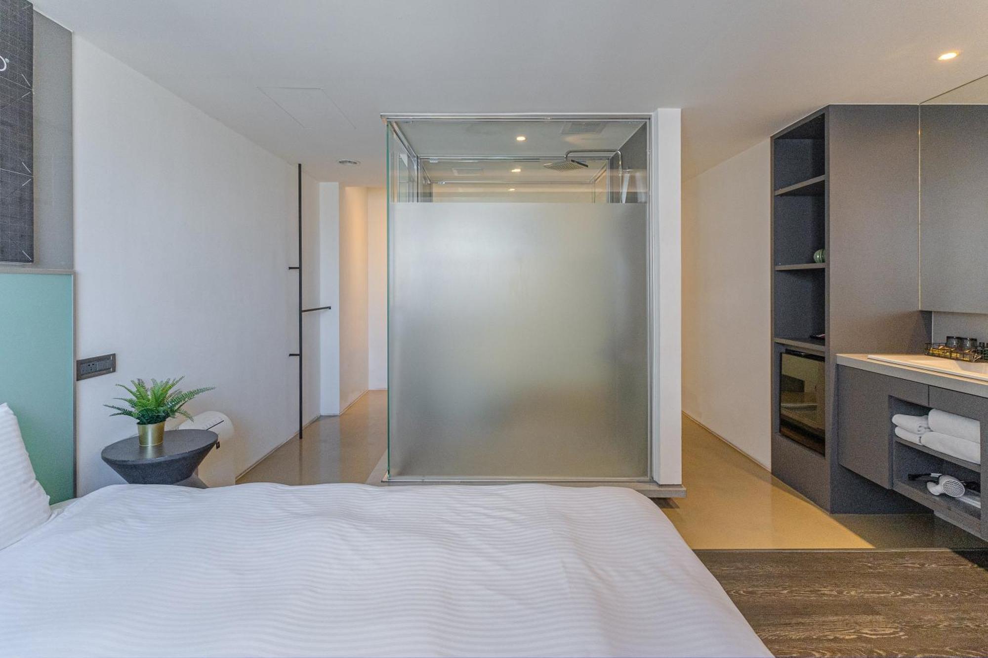 Check Inn Taichung Liming Ngoại thất bức ảnh