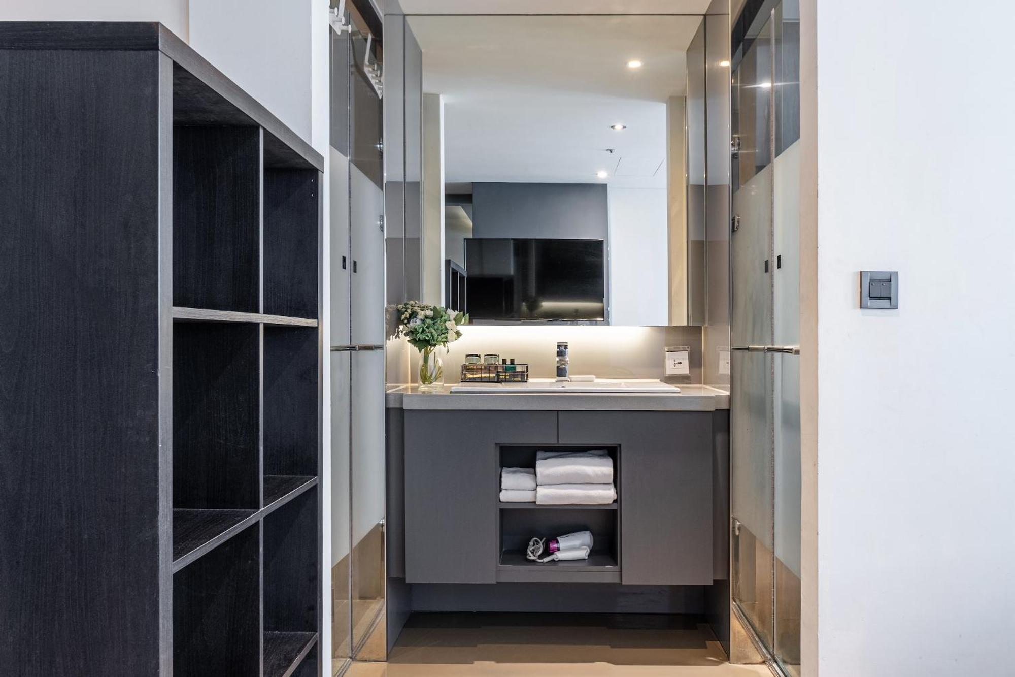 Check Inn Taichung Liming Ngoại thất bức ảnh