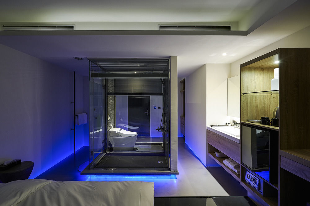Check Inn Taichung Liming Ngoại thất bức ảnh